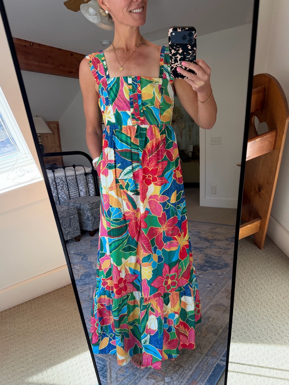 Vibrant Floral Maxi Sundress in Multicolor, Size Small w/adorable tie in back!
